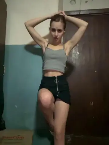 -Molly-Mae- Webcam 2023-09-28