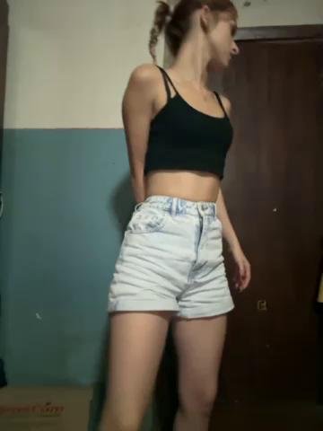 -Molly-Mae- Webcam 2023-09-25
