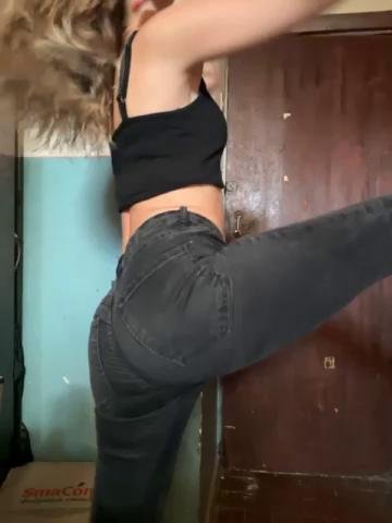 -Molly-Mae- Webcam 2023-09-25