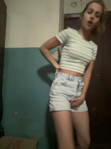 -Molly-Mae- Webcam 2023-09-15