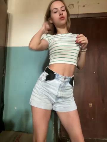 -Molly-Mae- Webcam 2023-09-15