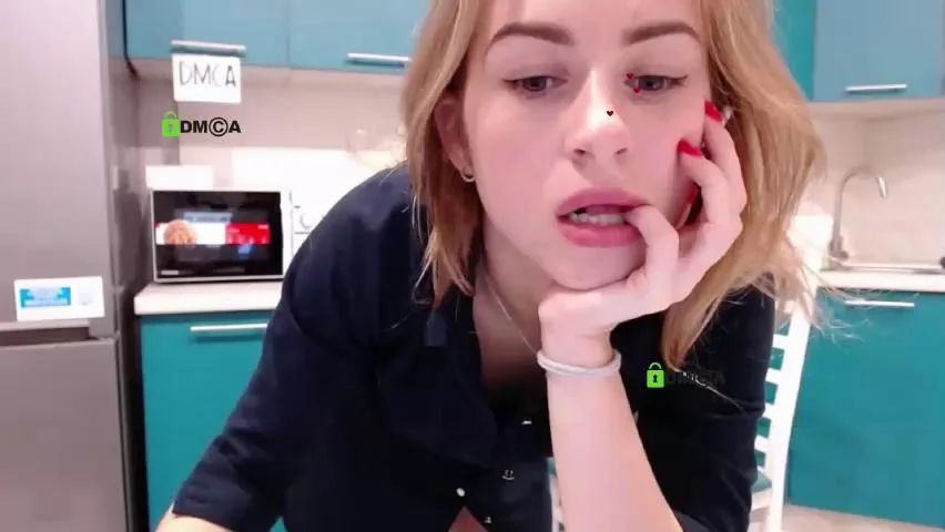 -Molly-Mae- Webcam 2023-11-07