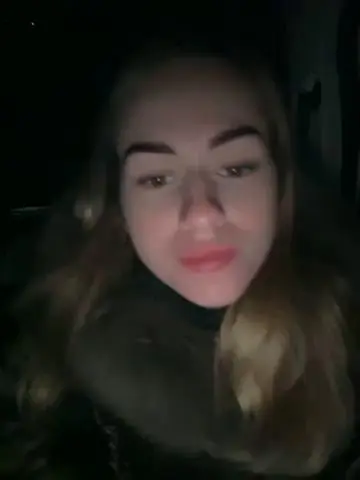 -Molly-Mae- Webcam 2023-11-17