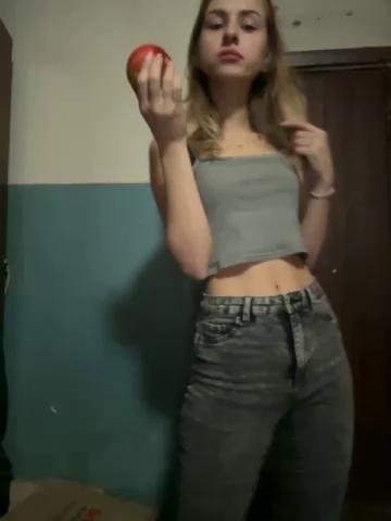 -Molly-Mae- Webcam 2023-11-19