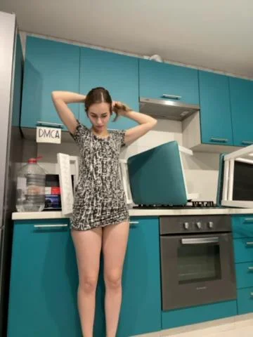 -Molly-Mae- Webcam 2023-12-08