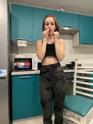 -Molly-Mae- Webcam 2023-12-08