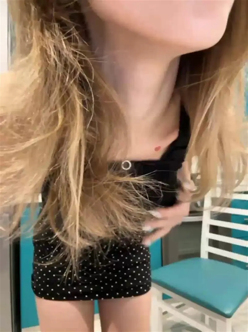 -Molly-Mae- Webcam 2024-02-05