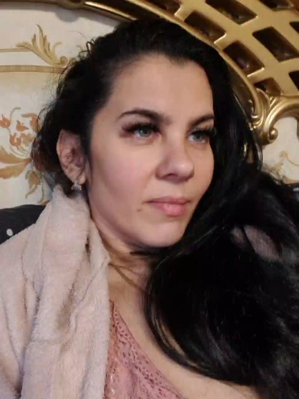 1Glorya1 Webcam 2023-11-25