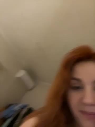 _Aariella_ Webcam 2023-10-18