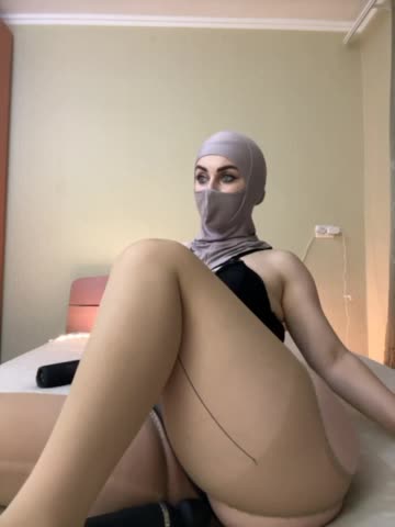 _Layla_ Webcam 2023-09-28