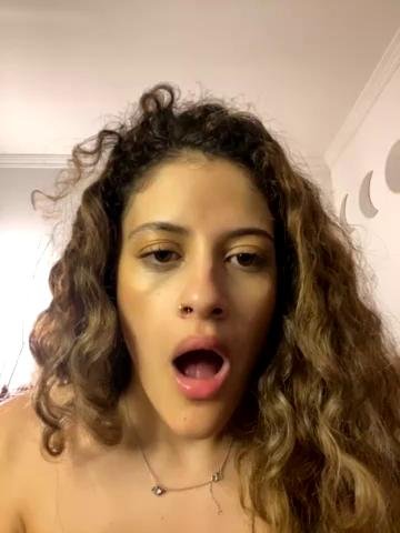 Alana15 Webcam 2023-11-24