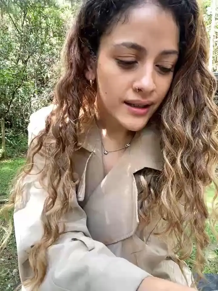 Alana15 Webcam 2023-12-31