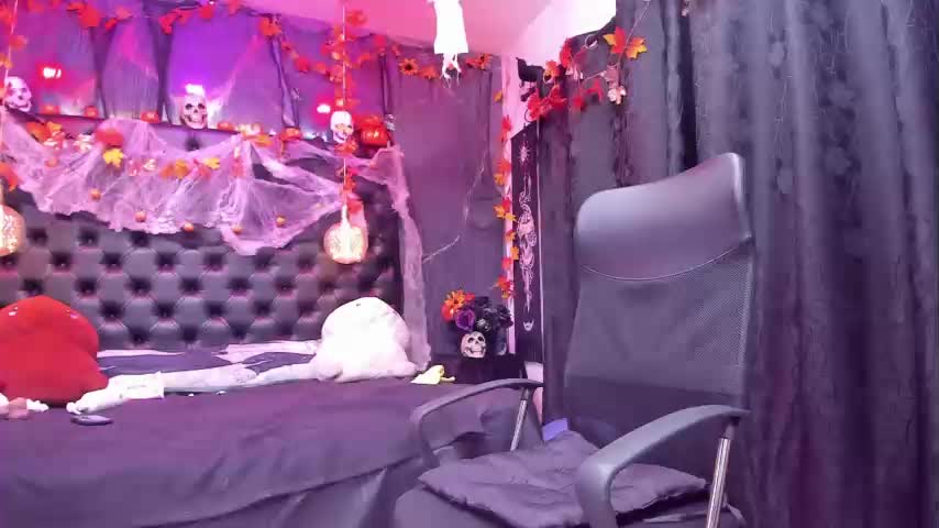 Alexhoe_ Webcam 2023-10-17