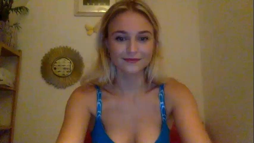 Alexia_______ Webcam 2023-11-24