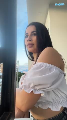 Alicia-lanz Webcam 2023-11-27