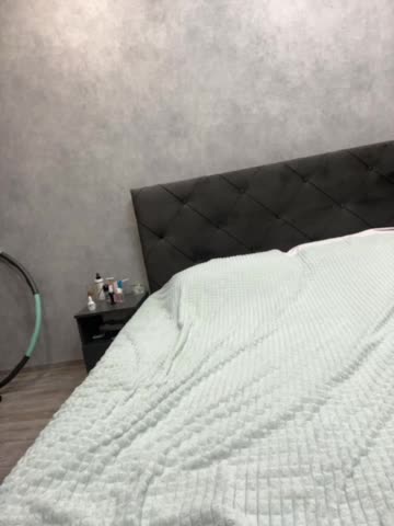 AlinaRay Webcam 2023-10-22