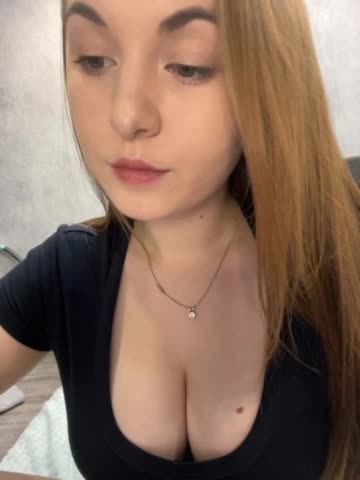 AlinaRay Webcam 2023-10-23