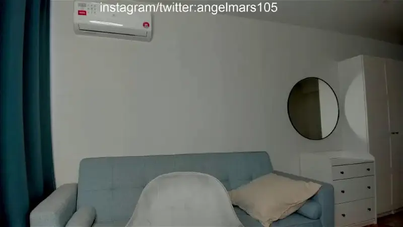 Angela1555 Webcam 2023-11-27