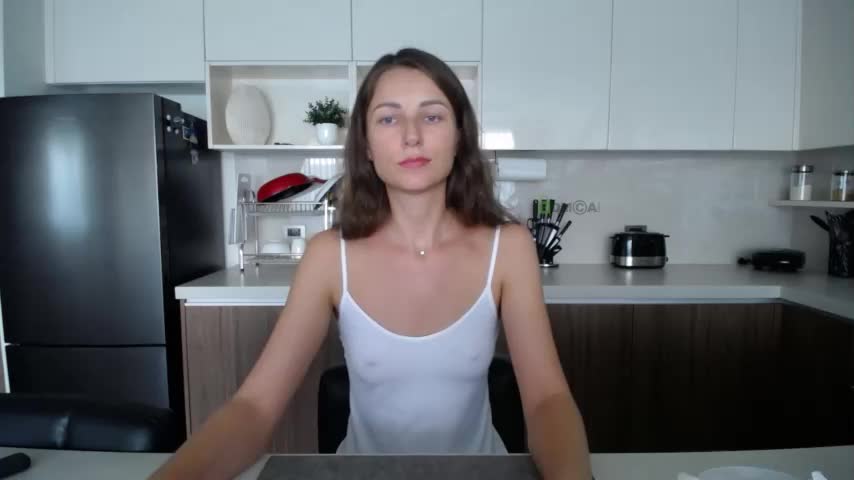 Anna_shine_ Webcam 2023-09-17