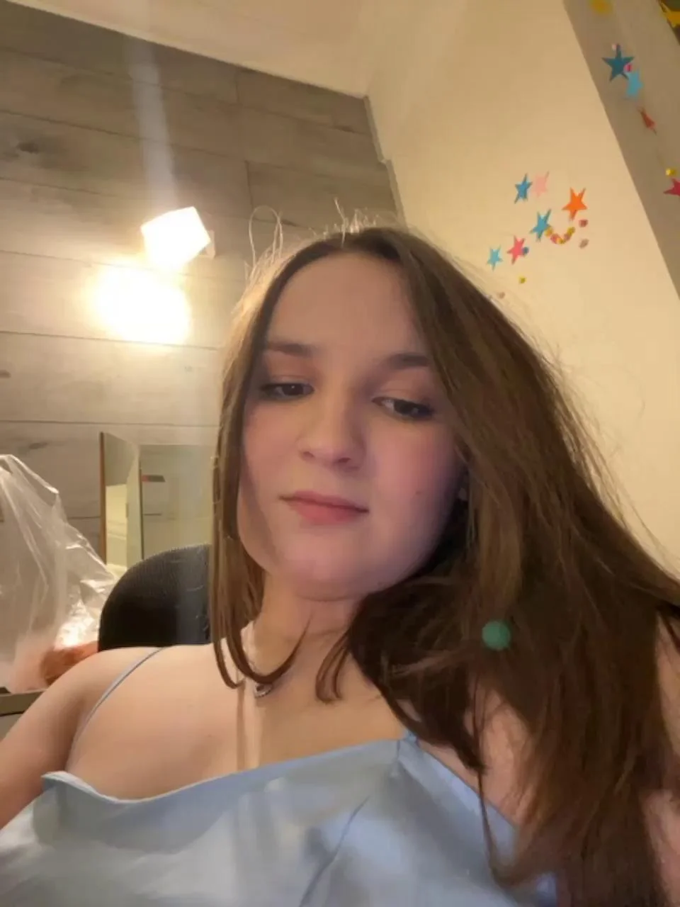 Annafirepussy Webcam 2024-01-21