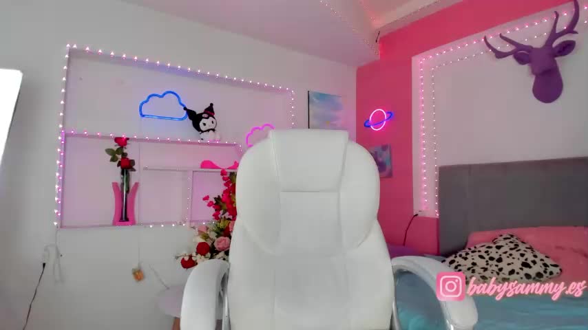 Baby_sammyy Webcam 2023-06-18