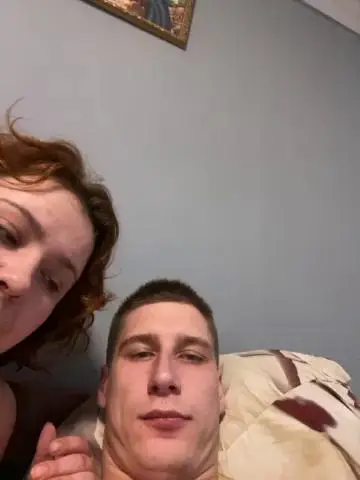 BedCouple Webcam 2023-11-19