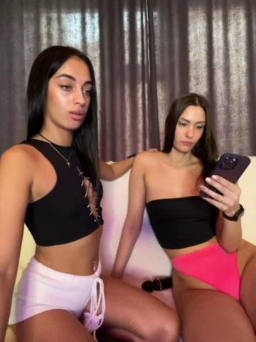 Black-Lexi1 Webcam 2023-12-05