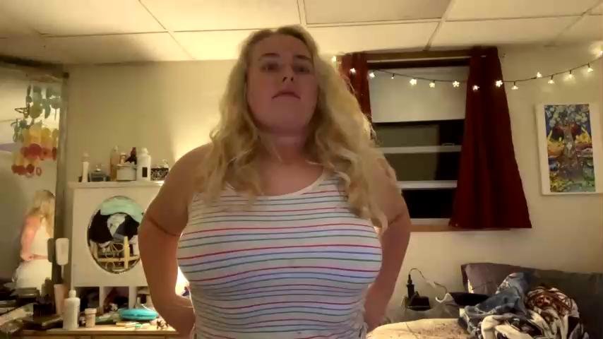 Blonde4lyfe Webcam 2023-09-18