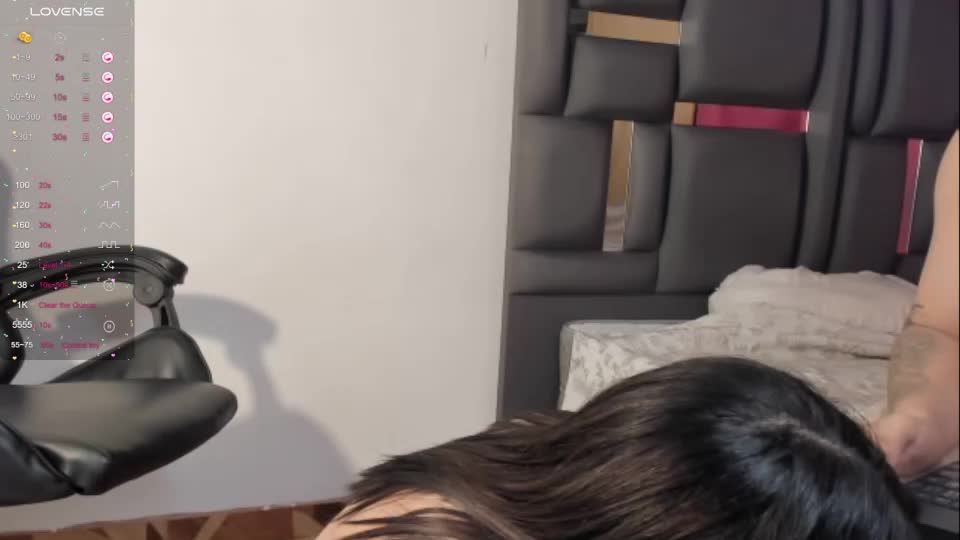 Bombom_cherry Webcam 2023-10-30