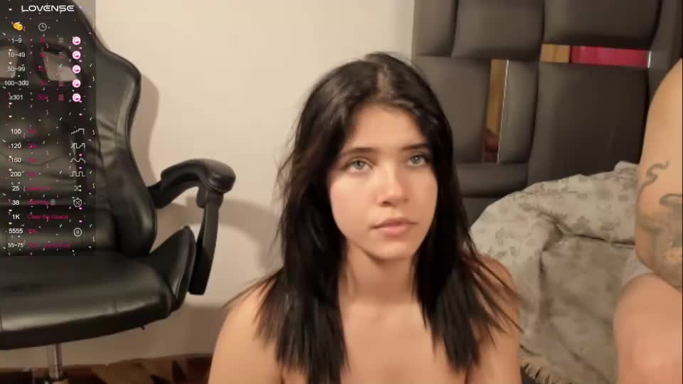 Bombom_cherry Webcam 2023-10-31