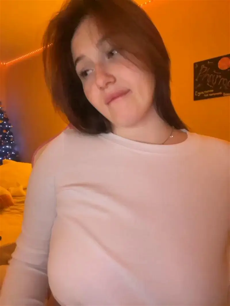 BoredGirl Webcam 2024-01-18