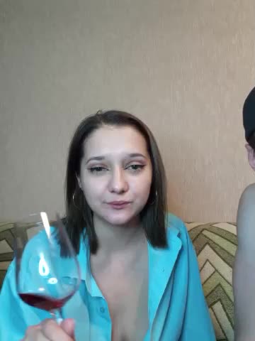 Boy-and-girl2629 Webcam 2023-09-20