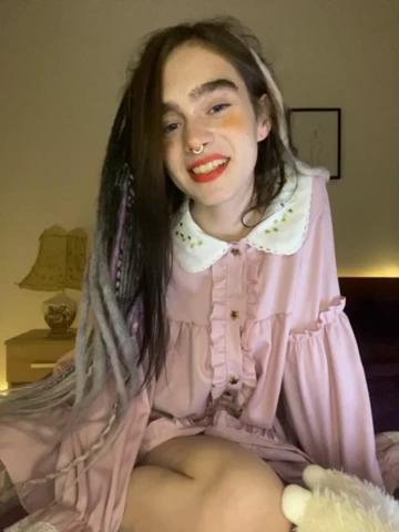 BrokenDoll666 Webcam 2023-10-30