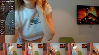 Carolynsveronica Webcam 2023-08-12