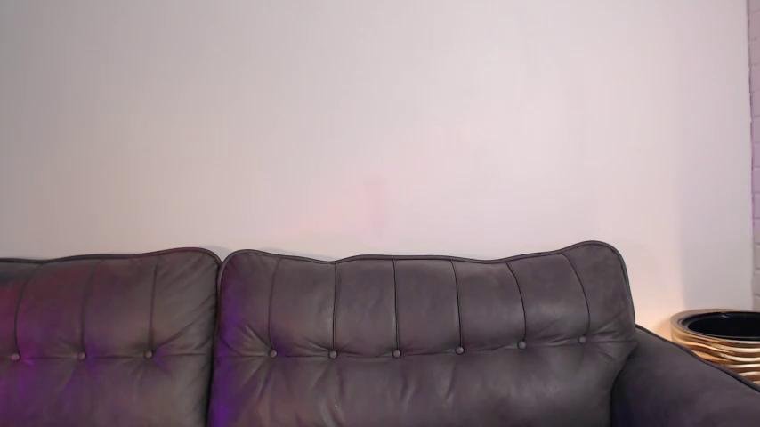 Cherry_beauty Webcam 2023-09-24