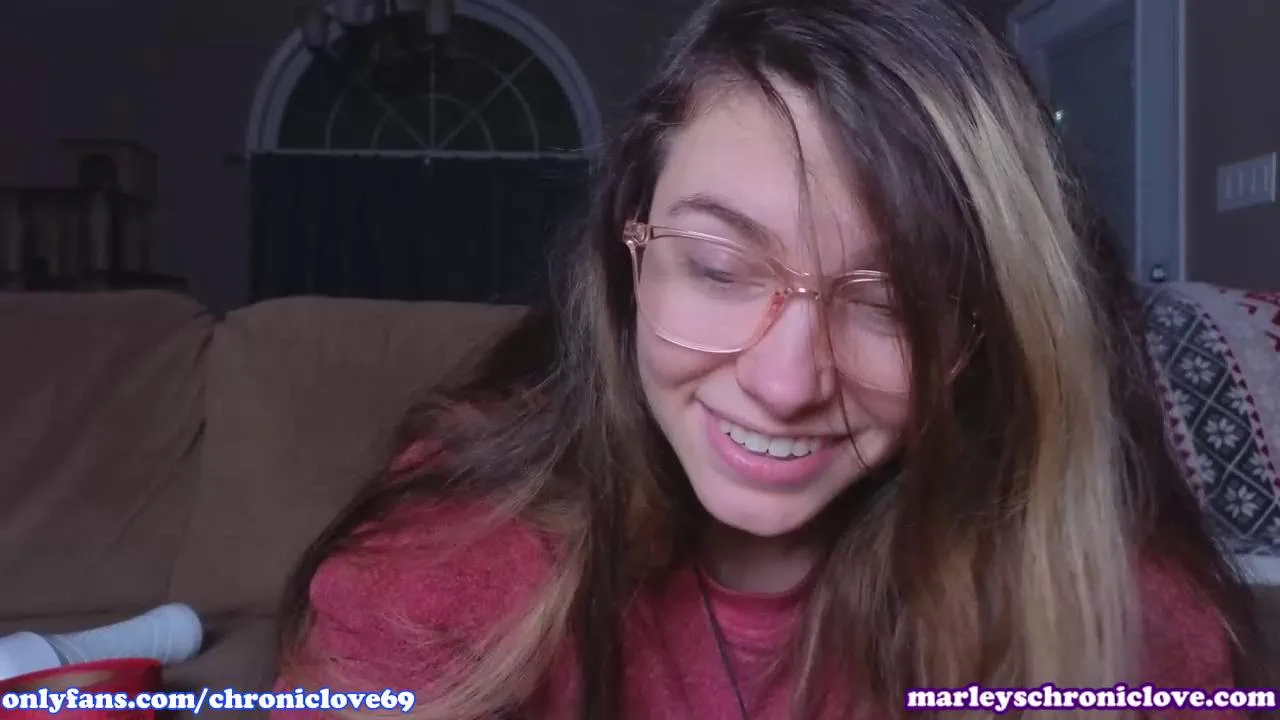 Chroniclove Webcam 2024-01-16