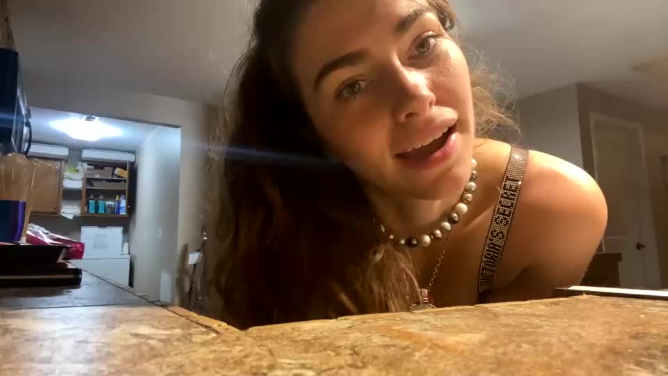 Chroniclove Webcam 2022-11-08