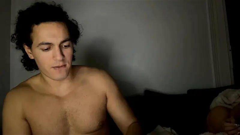 Chulo33333 Webcam 2024-01-04