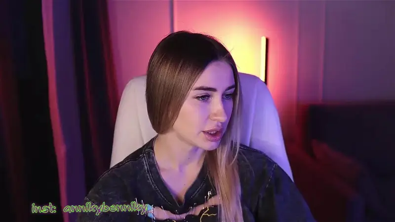 Coconutkitty Webcam 2024-01-21