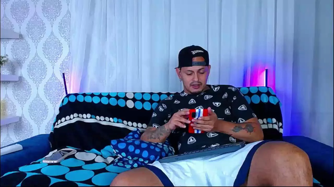 Couplesweet20 Webcam 2024-01-18