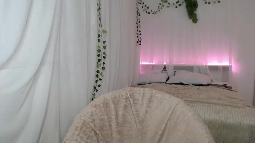 Cutie_kendy Webcam 2023-10-21