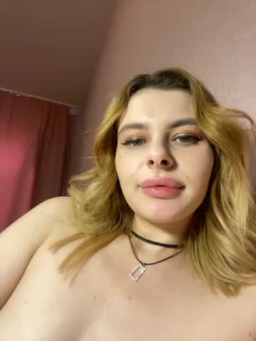 DariaPon Webcam 2023-10-18