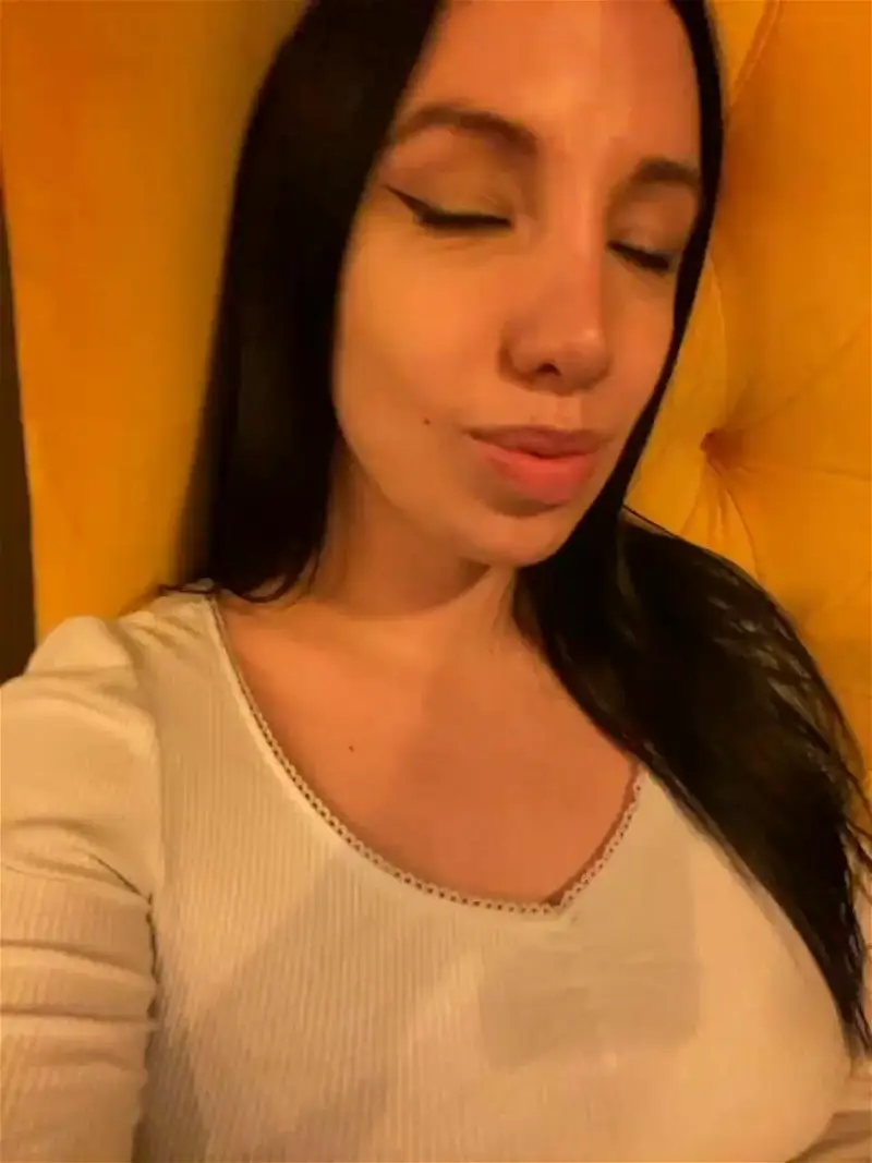 DarKSBunnYS Webcam 2023-12-28