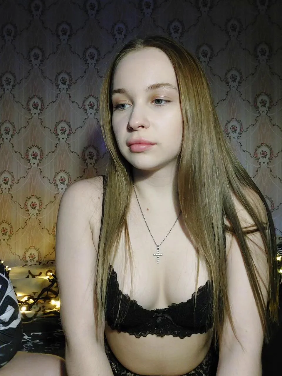 Dasha-Vlad Webcam 2024-01-24