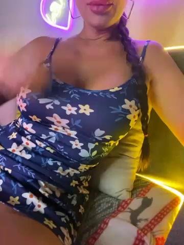 DianaCharming Webcam 2023-09-21