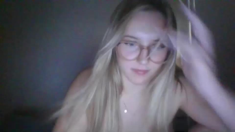 Dumb_blonde69 Webcam 2023-07-15