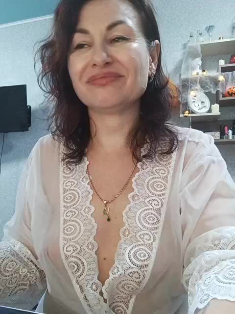 ElenaDroseraa Webcam 2023-10-20