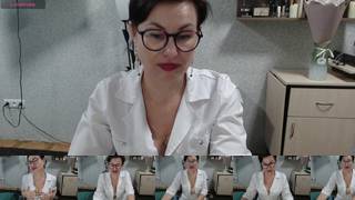 Elenadroseraa Webcam 2023-12-05