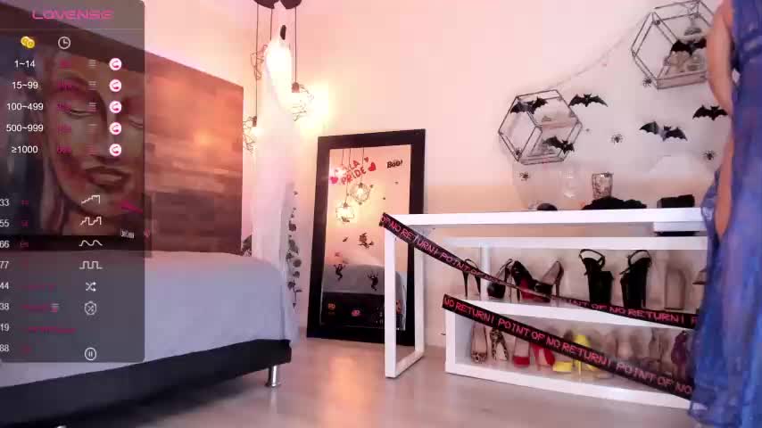 Ella_pridee Webcam 2023-10-09