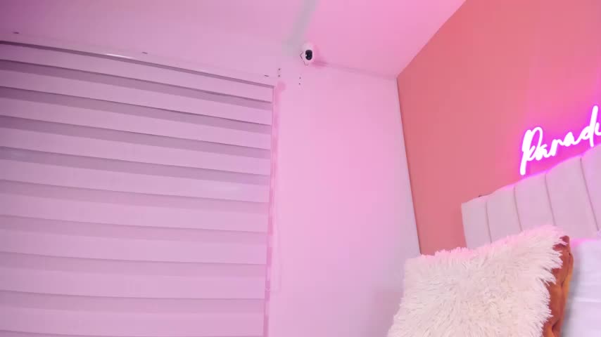 Emaboobs Webcam 2023-06-15